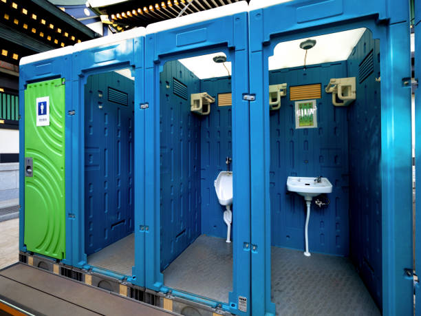 Best Portable toilet rental for construction  in George West, TX